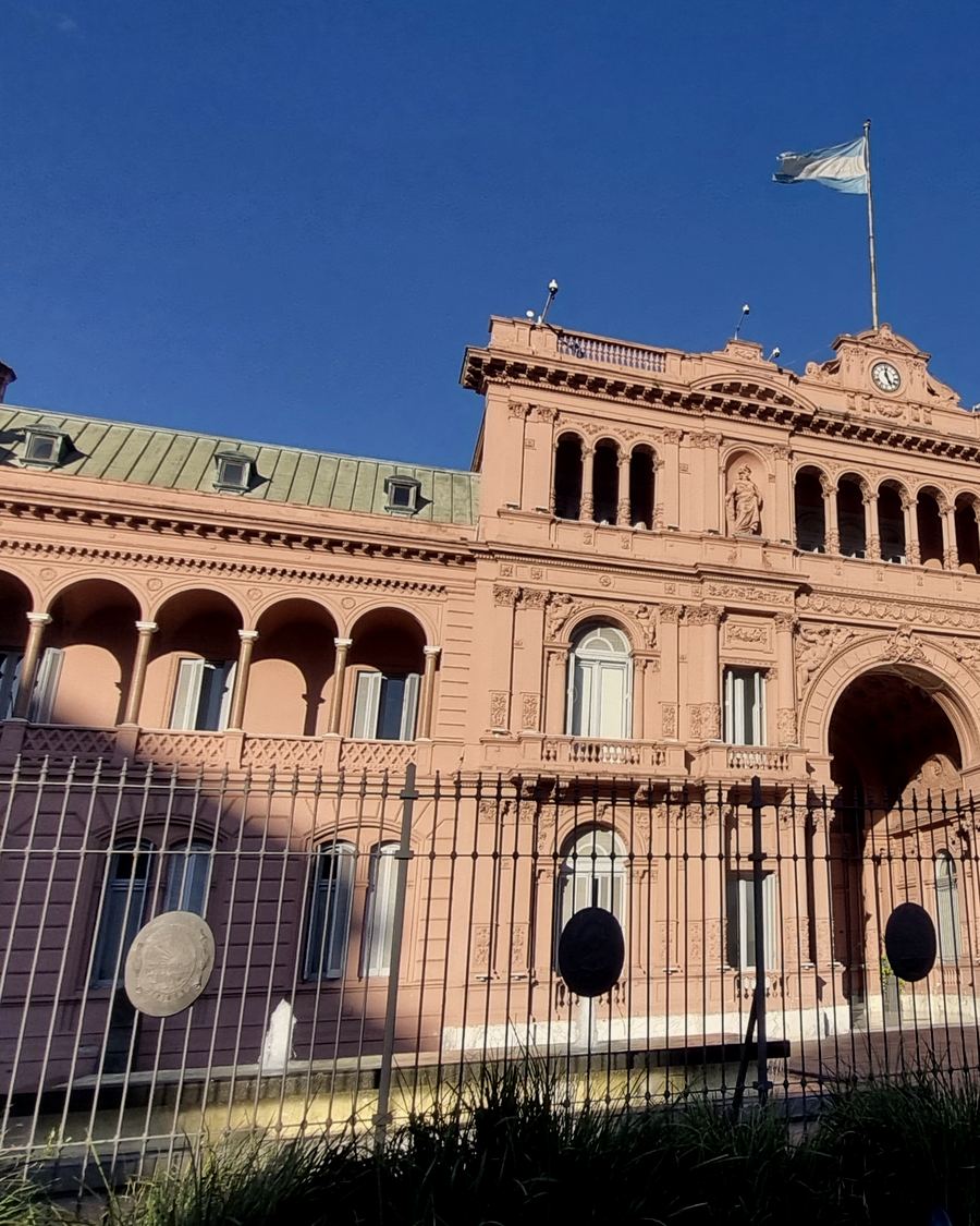 Casa Rosada presidential palace facade, Plaza de Mayo, Buenos Aires