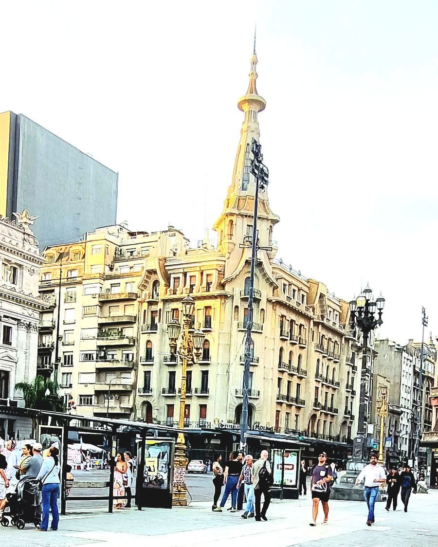 Historic Confitería del Molino building near the Congress